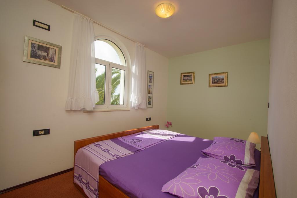 Apartments Jerkunica Rogoznica  Quarto foto